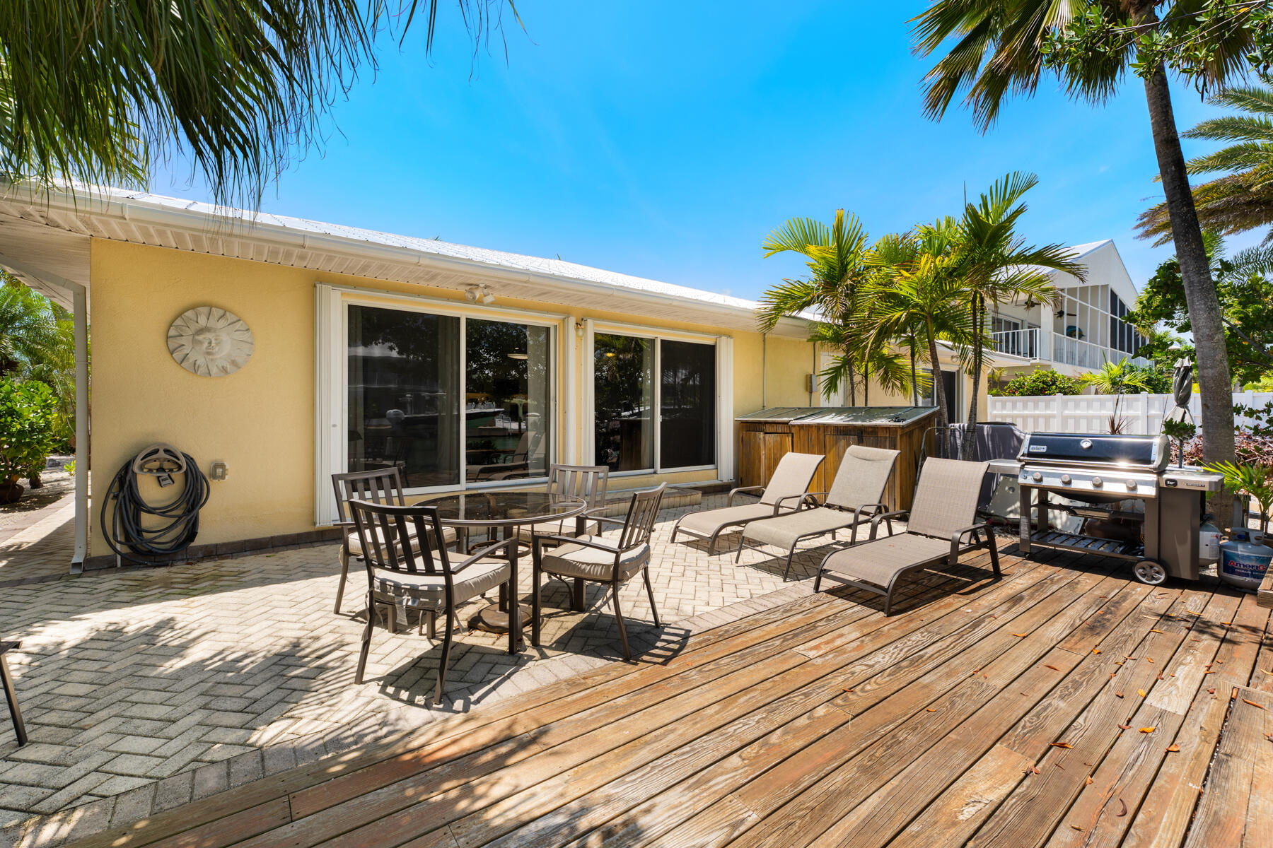 440 9th Street Key Colony Beach, FL 33051 - Photo 3 of 50 Relaxing Deck - Patio