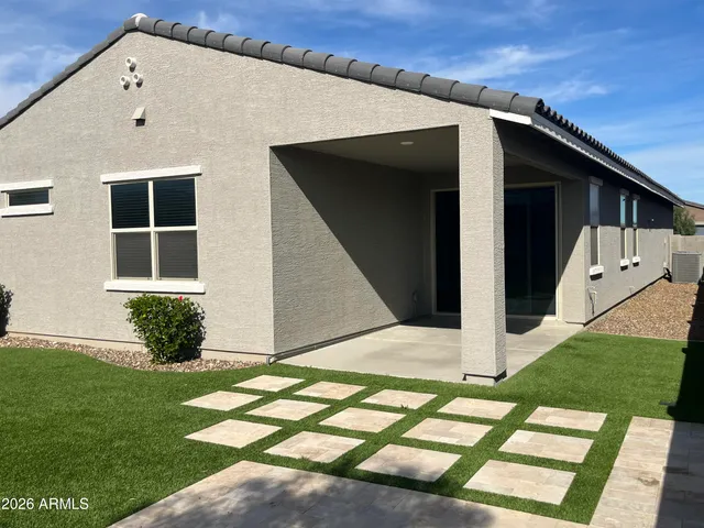 $2,300 | 19915 West Badgett Lane, Litchfield Park, AZ 85340