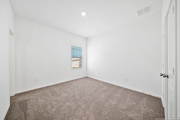 $2,200 | 31823 Christmas Rose, Bulverde, TX 78163