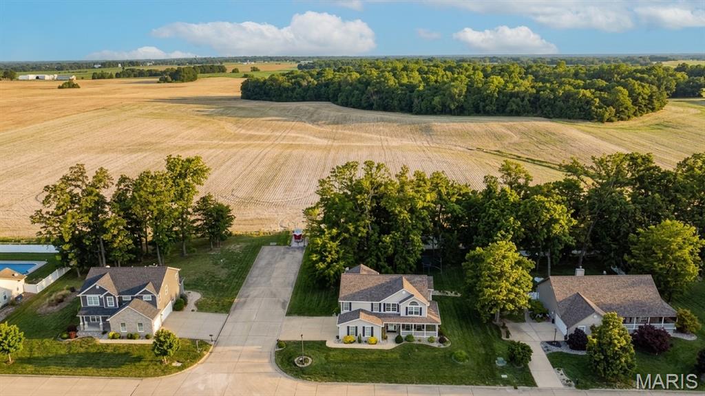 4901 Red Oak Drive Waterloo, IL 62298 - Photo 2 of 63