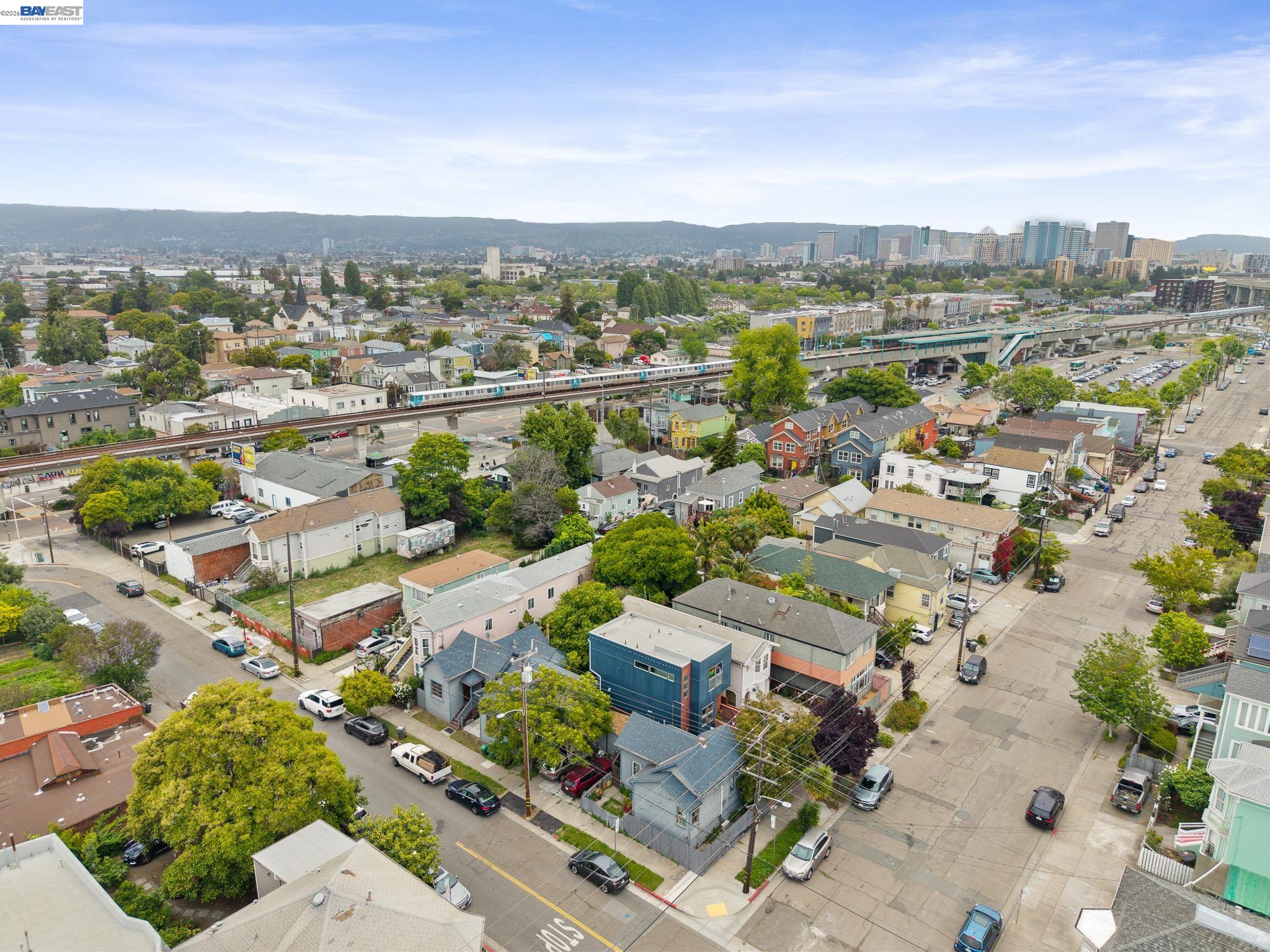 502 Lewis Street Oakland, CA 94607 - Photo 21 of 26