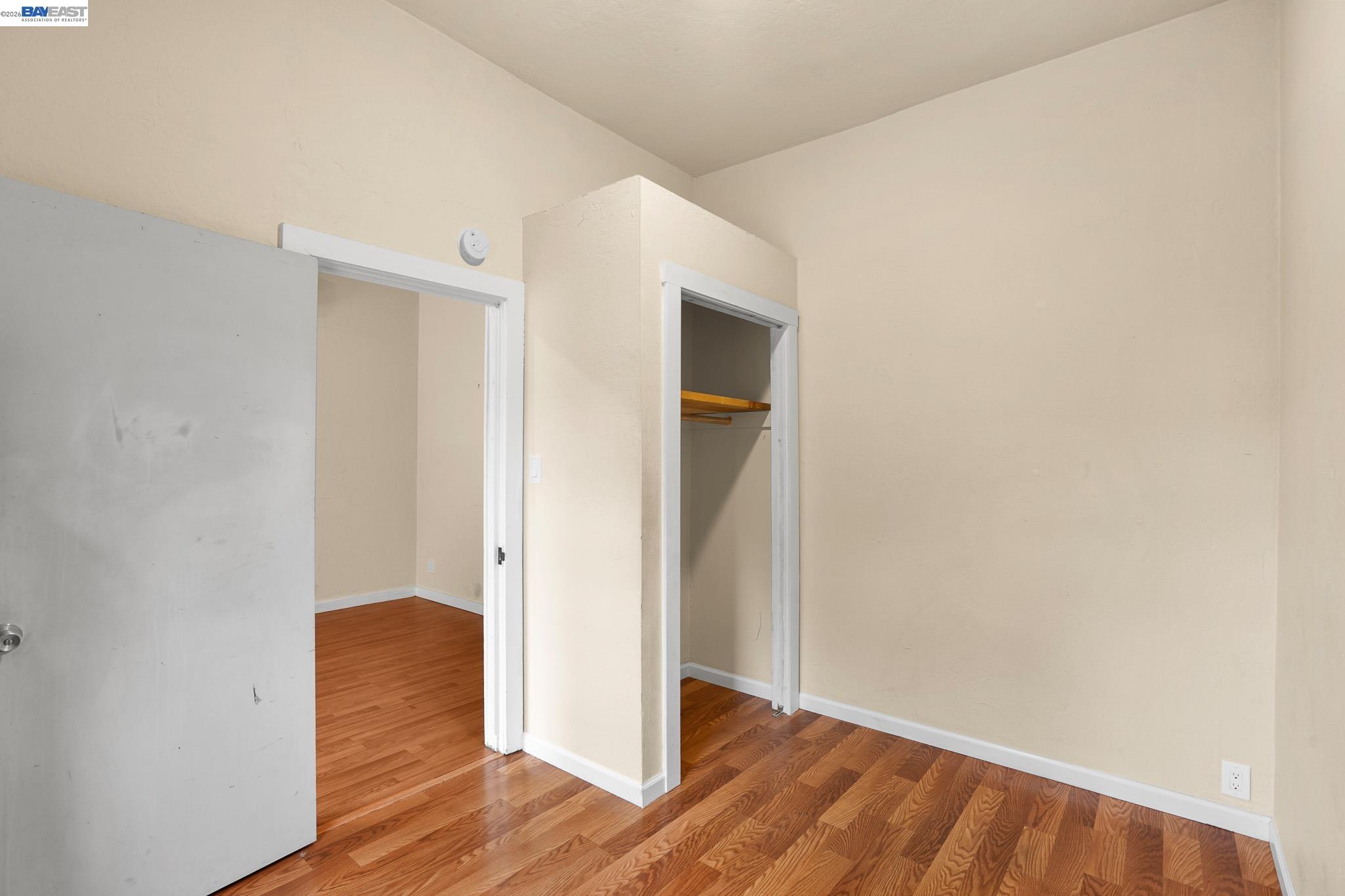 502 Lewis Street Oakland, CA 94607 - Photo 9 of 26