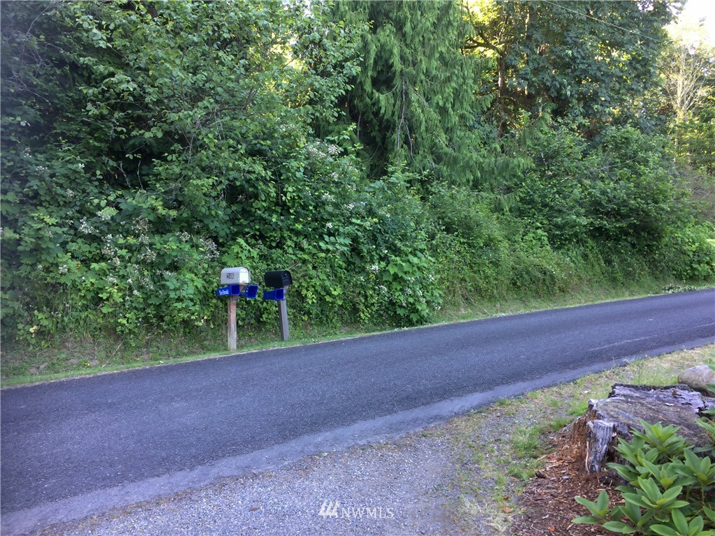 21405 President Point Road Northeast Kingston, WA 98346 - Photo 10 of 17 Gallery Image 10