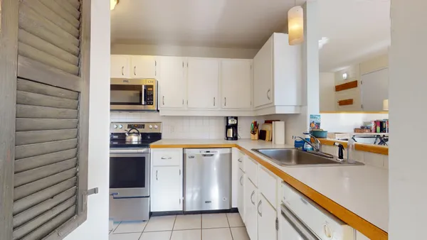 $305,000 | 42 Lower Phase Road, Unit 23, Warren, VT 05674