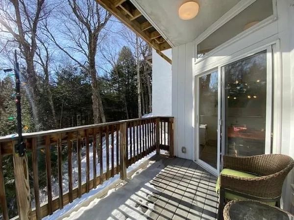 $305,000 | 42 Lower Phase Road, Unit 23, Warren, VT 05674