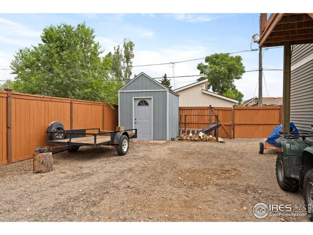 a view of outdoor space and parking