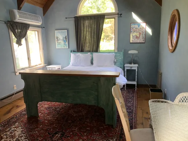 a view of a lake with houses