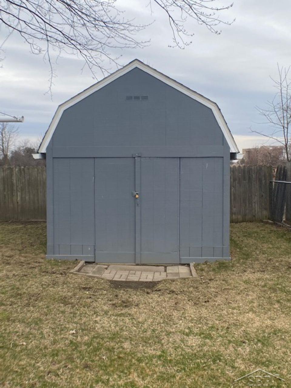 4851 Locust Road Saginaw, MI 48604 - Photo 28 of 31 50169953-df912d80-7ddc-48e1-a897-63b7d4f2e623.JPG
