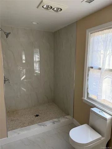 $689,000 | 335 Landing Avenue, Smithtown, NY 11787