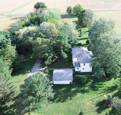 17941 Dewitt Road Dewitt, IL 61735 - Photo 3 of 20 an aerial view of a house with a yard