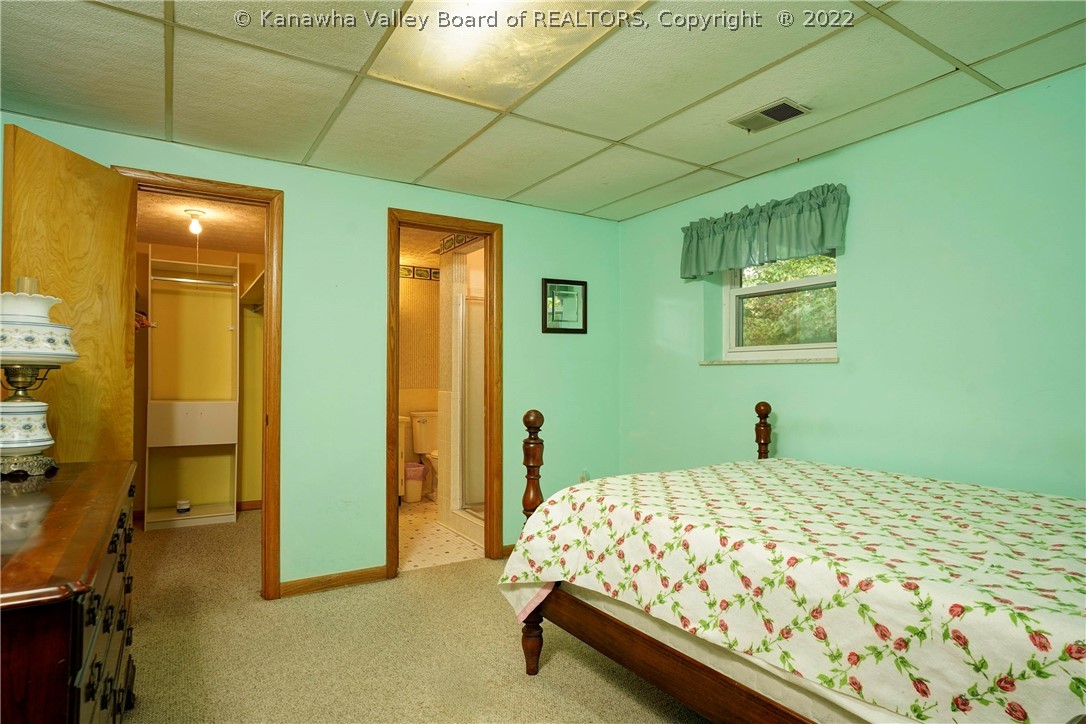 1000 Rustling Road South Charleston, WV 25303 - Photo 25 of 32 Gallery Image 25