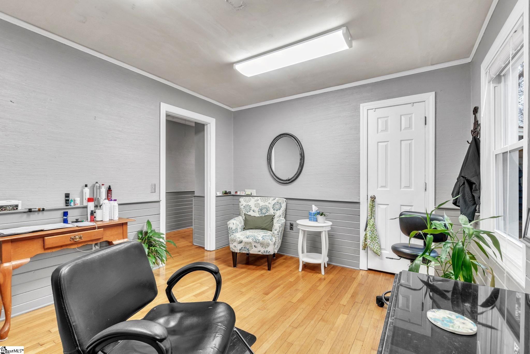 140 Neely Ferry Road Simpsonville, SC 29680 - Photo 9 of 27 Gallery Image 9