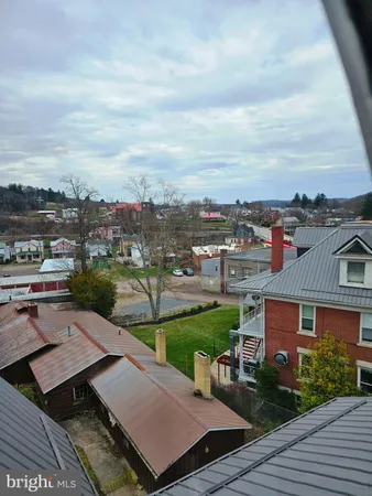 $175,000 | 116 Meyers Avenue, Meyersdale, PA 15552