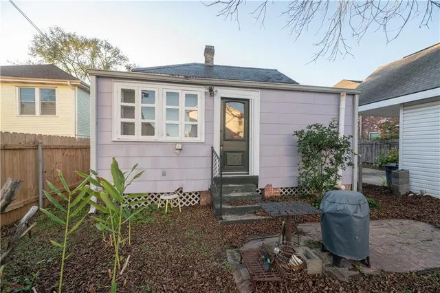 $430,000 | 239 Focis Street, Metairie, LA 70005