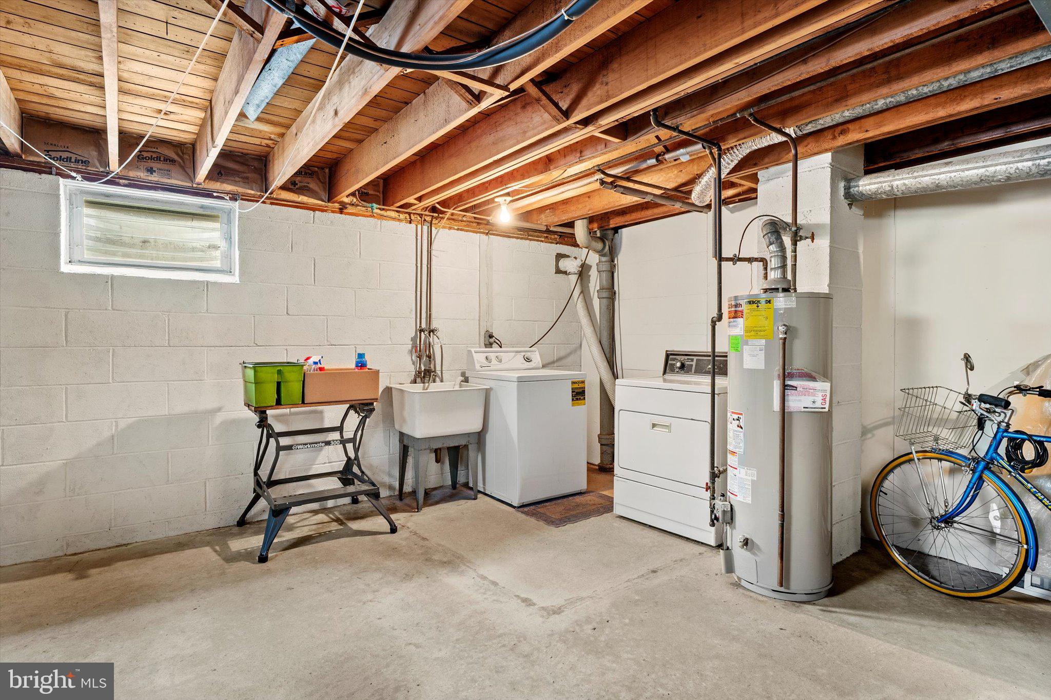857 Estates Boulevard Hamilton, NJ 08690 - Photo 21 of 25 Spacious basement with laundry setup.