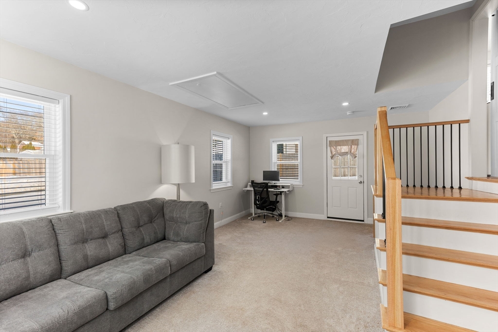 8 Dianthus Road Holbrook, MA 02343 - Photo 29 of 42 Gallery Image 29