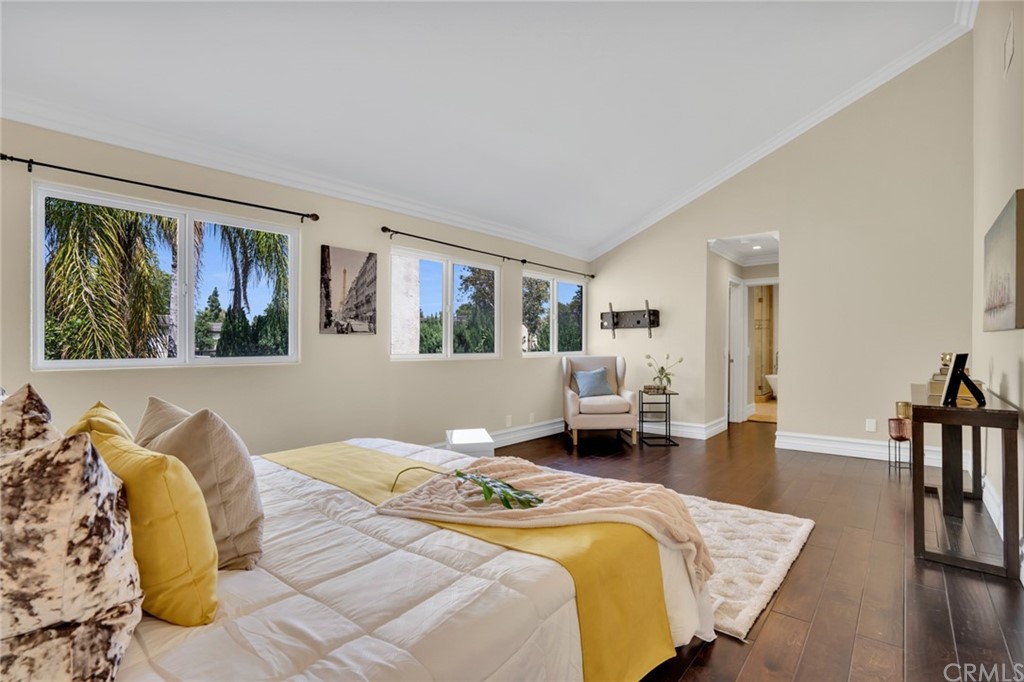 10 Blue River Irvine, CA 92604 - Photo 11 of 18