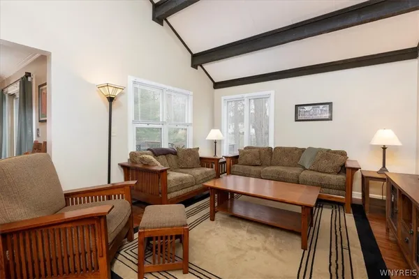 $315,000 | 37 Tunbridge Walke, East Aurora, NY 14052