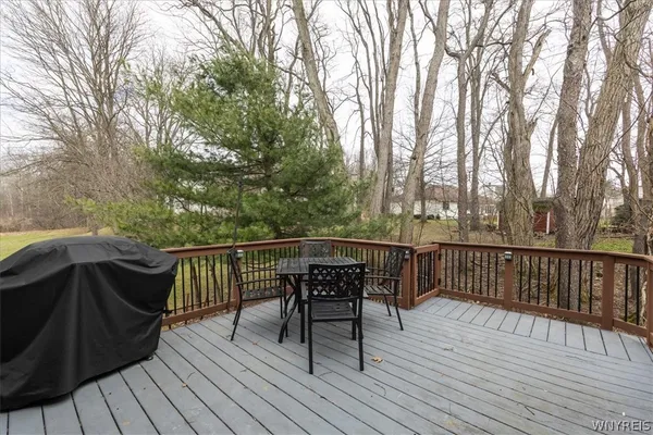 $315,000 | 37 Tunbridge Walke, East Aurora, NY 14052