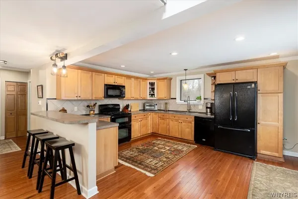 $315,000 | 37 Tunbridge Walke, East Aurora, NY 14052