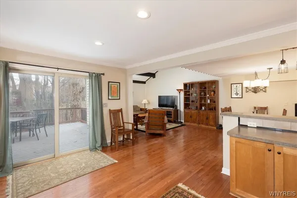 $315,000 | 37 Tunbridge Walke, East Aurora, NY 14052