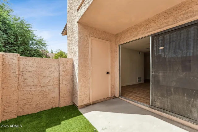 $285,000 | 1942 South Emerson, Unit 107, Mesa, AZ 85210