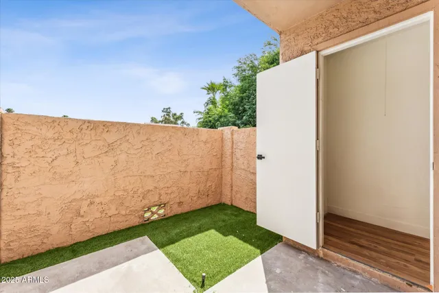 $285,000 | 1942 South Emerson, Unit 107, Mesa, AZ 85210