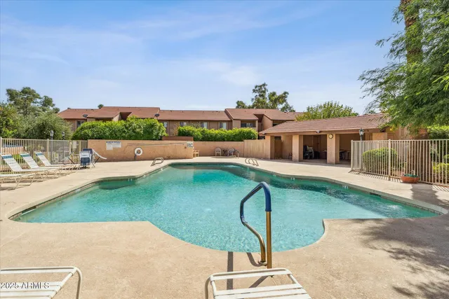 $285,000 | 1942 South Emerson, Unit 107, Mesa, AZ 85210