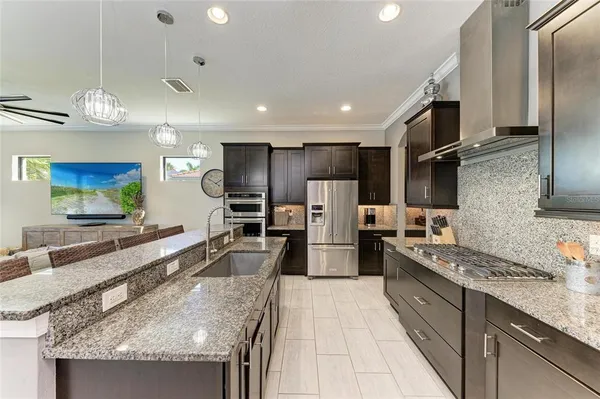 $995,000 | 10215 Marbella Drive, Bradenton, FL 34211