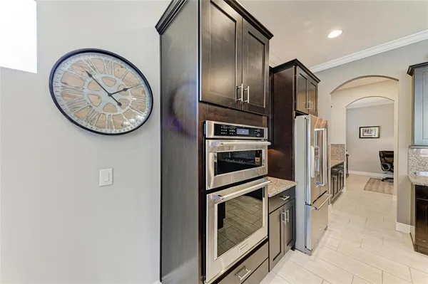 $995,000 | 10215 Marbella Drive, Bradenton, FL 34211