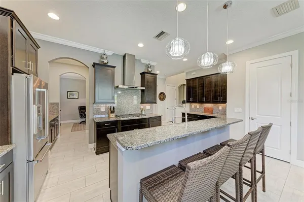 $995,000 | 10215 Marbella Drive, Bradenton, FL 34211