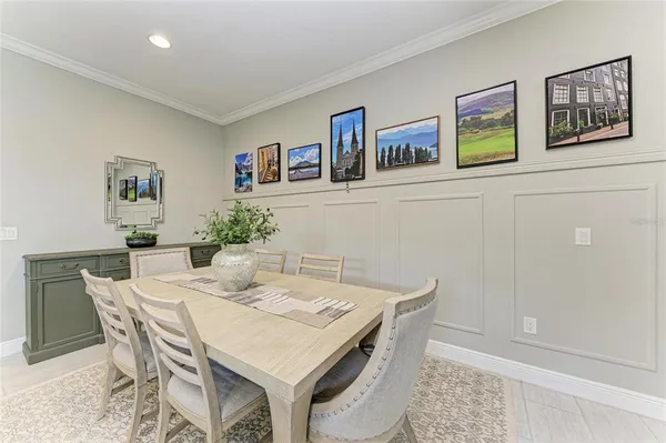 $995,000 | 10215 Marbella Drive, Bradenton, FL 34211