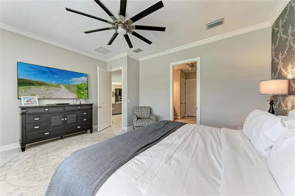 $995,000 | 10215 Marbella Drive, Bradenton, FL 34211