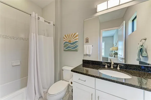 $995,000 | 10215 Marbella Drive, Bradenton, FL 34211