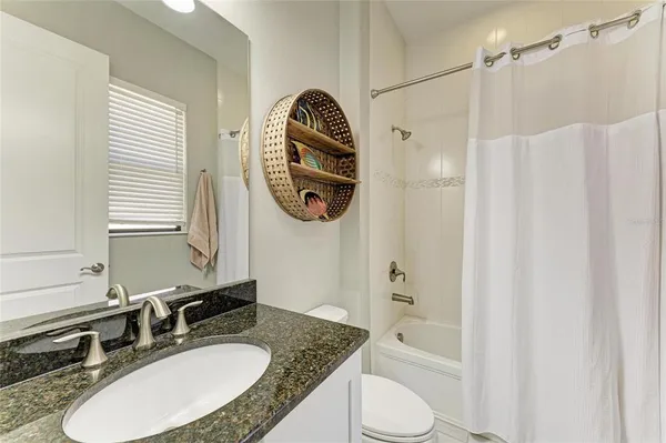 $995,000 | 10215 Marbella Drive, Bradenton, FL 34211