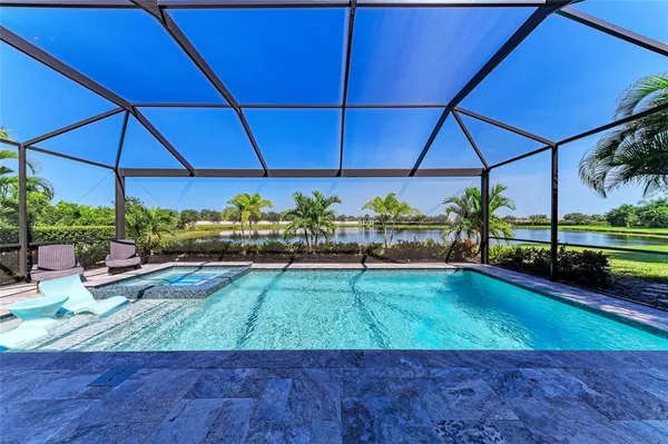 $995,000 | 10215 Marbella Drive, Bradenton, FL 34211