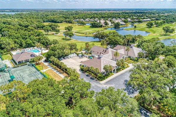 $995,000 | 10215 Marbella Drive, Bradenton, FL 34211