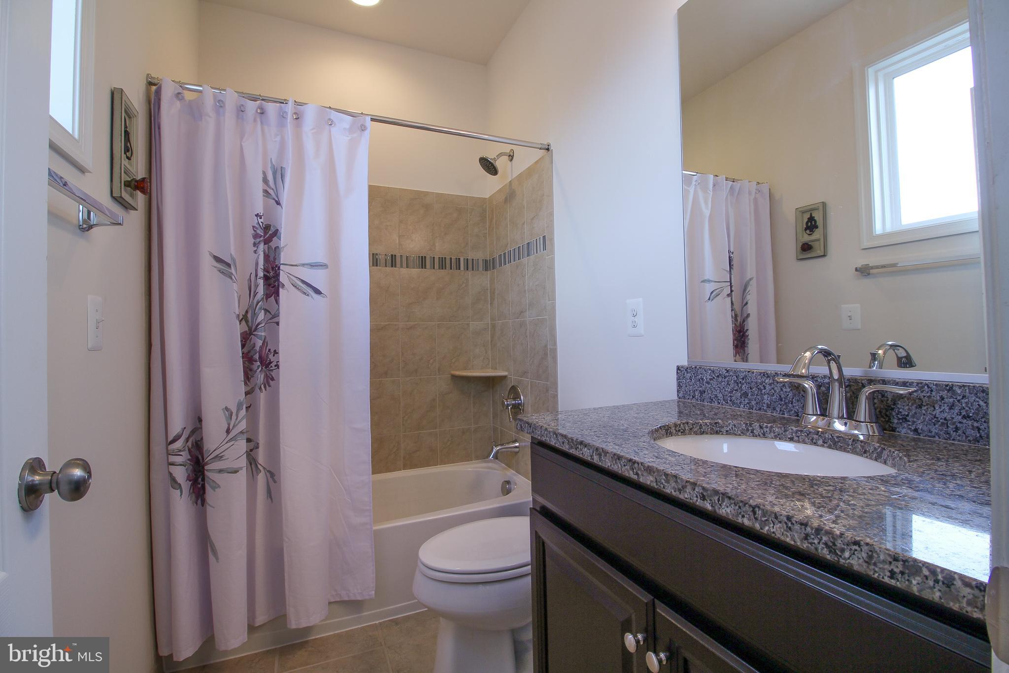 8919 Quarry Road Manassas, VA 20110 - Photo 15 of 21 Master Bathroom