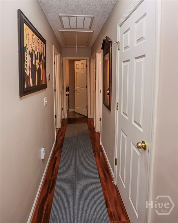 111 Reese Way Rincon, GA 31326 - Photo 8 of 28 Hallway