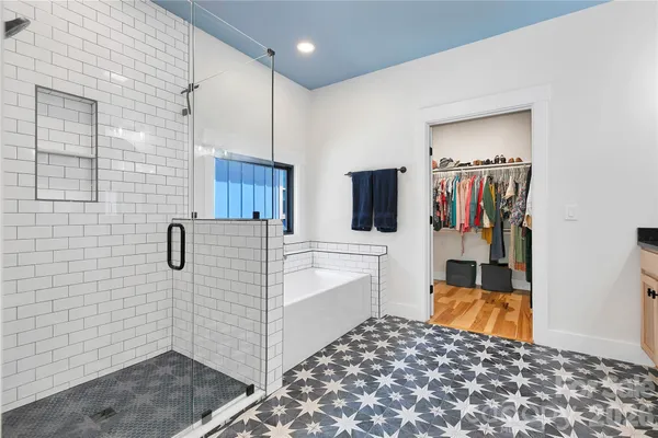 $899,000 | 71 Hidden Pond Lane, Brevard, NC 28712