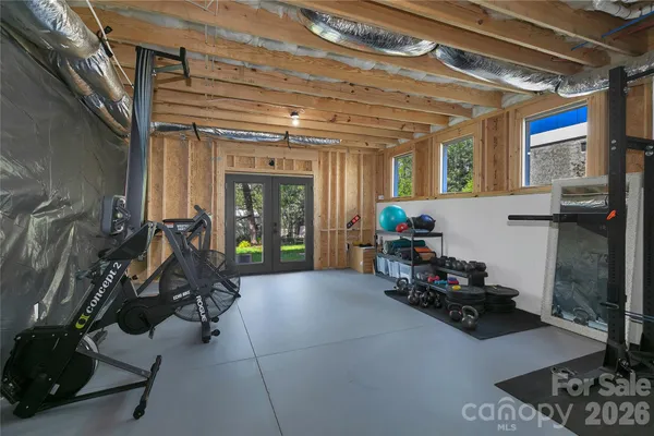 $899,000 | 71 Hidden Pond Lane, Brevard, NC 28712