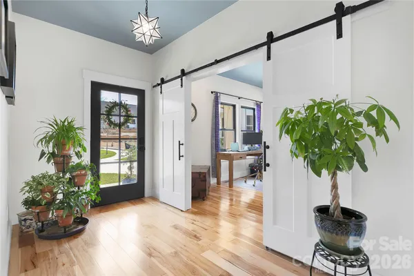 $899,000 | 71 Hidden Pond Lane, Brevard, NC 28712