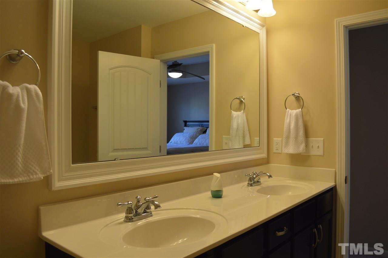931 Ileagnes Road Raleigh, NC 27603 - Photo 11 of 23