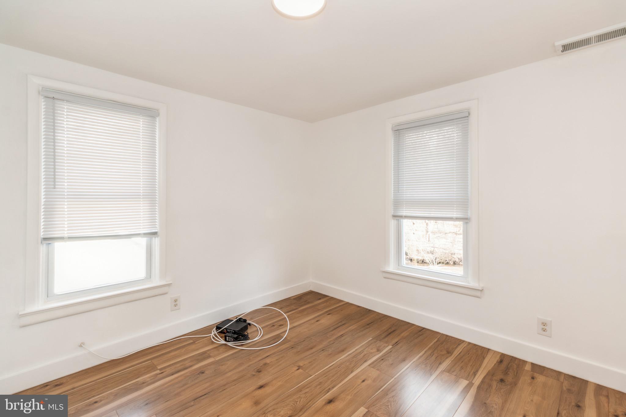 143 Garfield Avenue Clementon, NJ 08021 - Photo 14 of 25