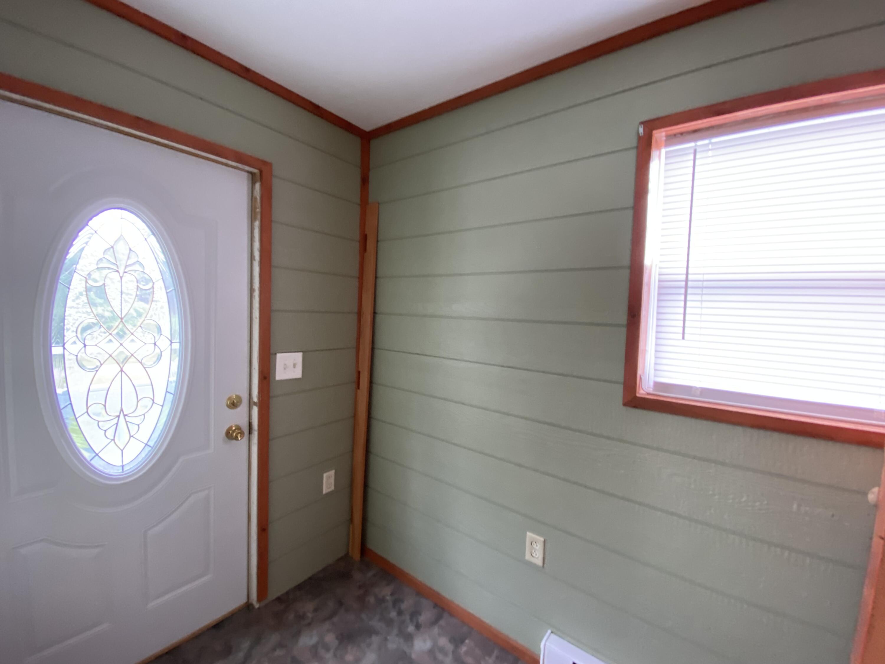 N12425 Freele Road Wausaukee, WI 54177 - Photo 12 of 31 IMG_0204