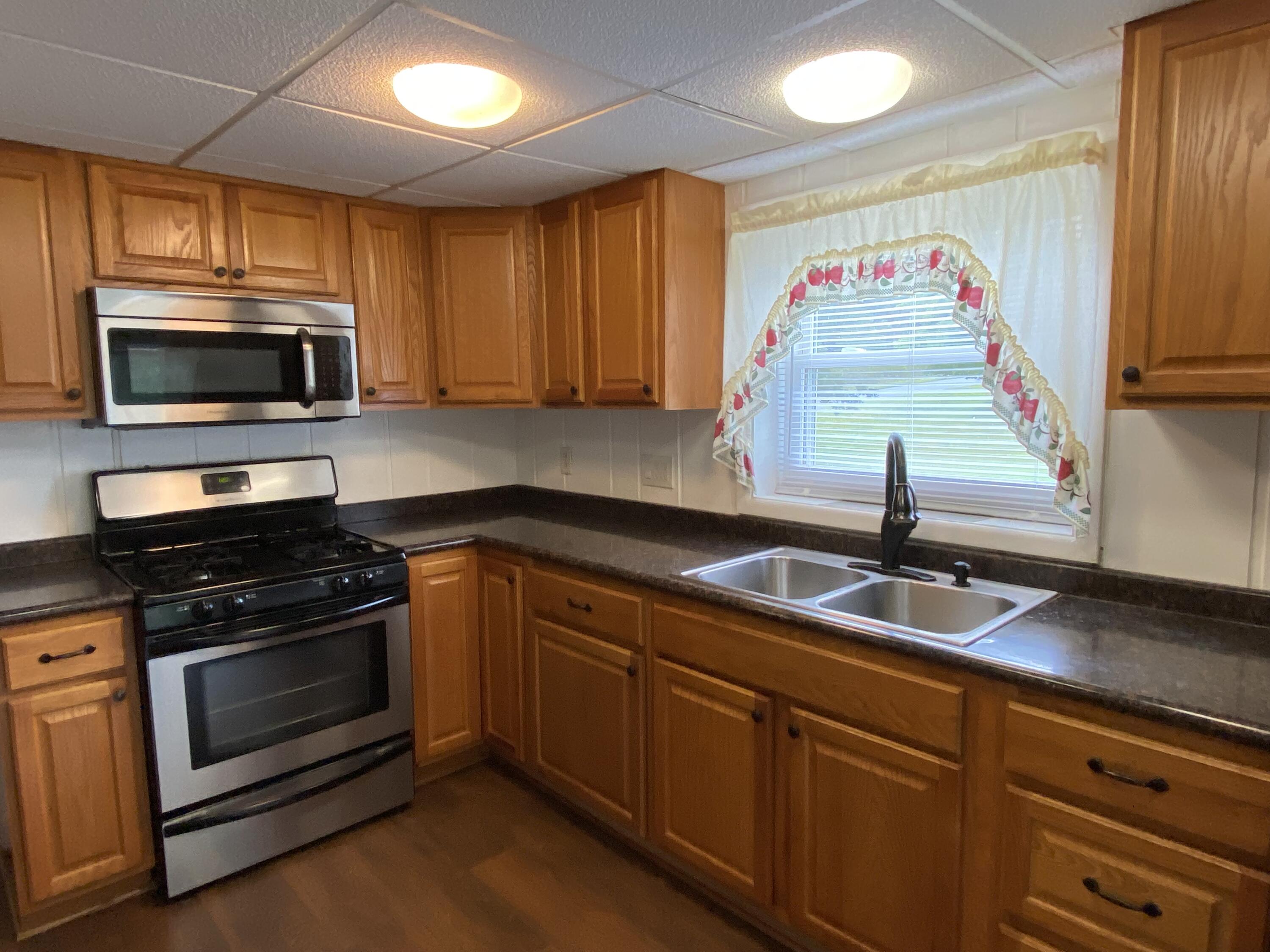 N12425 Freele Road Wausaukee, WI 54177 - Photo 3 of 31 IMG_0185