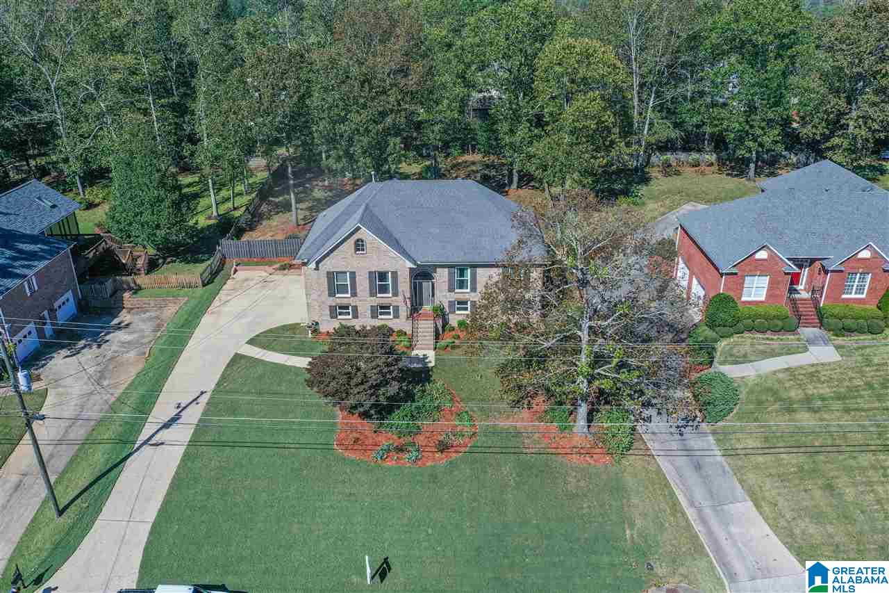 265 Clairmont Road Sterrett, AL 35147 - Photo 4 of 37