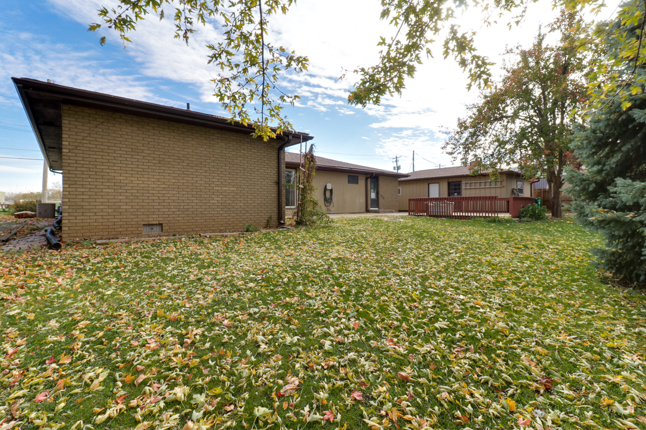 105 Reservoir Road Pekin, IL 61554 - Photo 28 of 33 Gallery Image 28