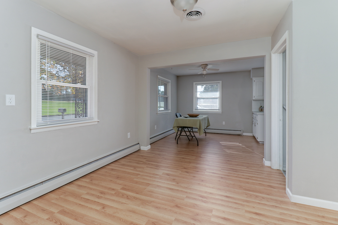 105 Reservoir Road Pekin, IL 61554 - Photo 7 of 33 Gallery Image 7