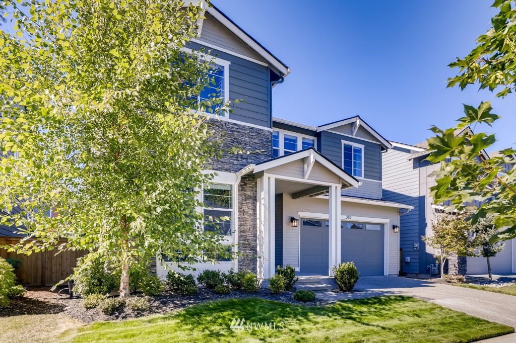 269 Graham Avenue Southeast Renton, WA 98059 - Photo 3 of 36